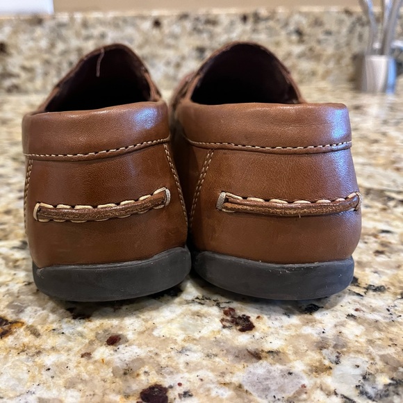 Boys size 7 Florsheim loafers like new - Picture 4 of 8